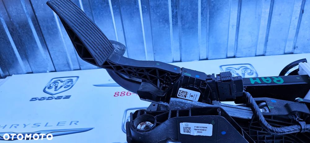RAM 1500 V 5 2019- 4X4 5.7 HEMI Komplet pedałów Pedał gazu hamulca Potencjometr Pedały 68267286AB 80017054 - 6