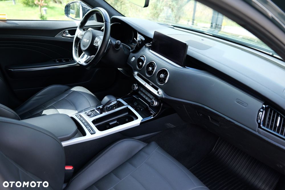 Kia Stinger 3.3 T-GDI V6 GT Prestige Line AWD - 9