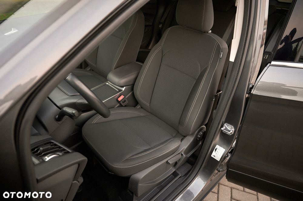 Ford Kuga 1.5 EcoBoost 2x4 Titanium - 19