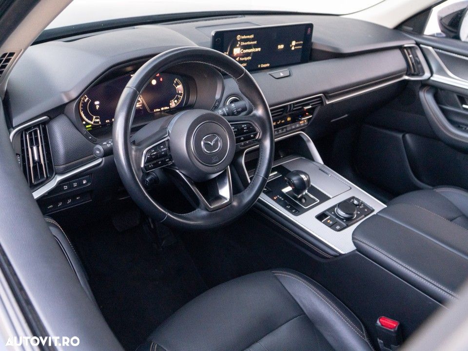 Mazda CX-60 - 12