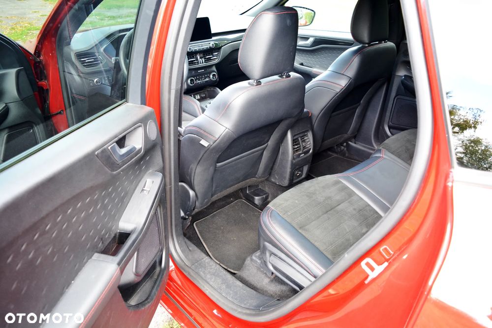 Ford Kuga 2.5 Duratec PHEV ST-LINE - 15