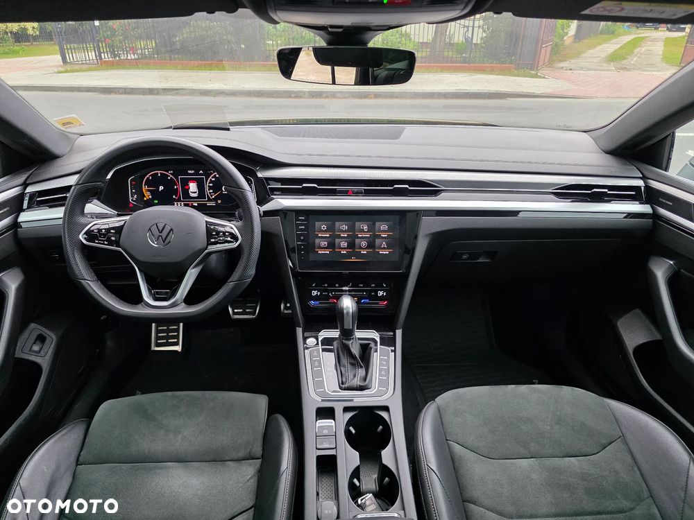 Volkswagen Arteon 2.0 TDI R-Line DSG - 18