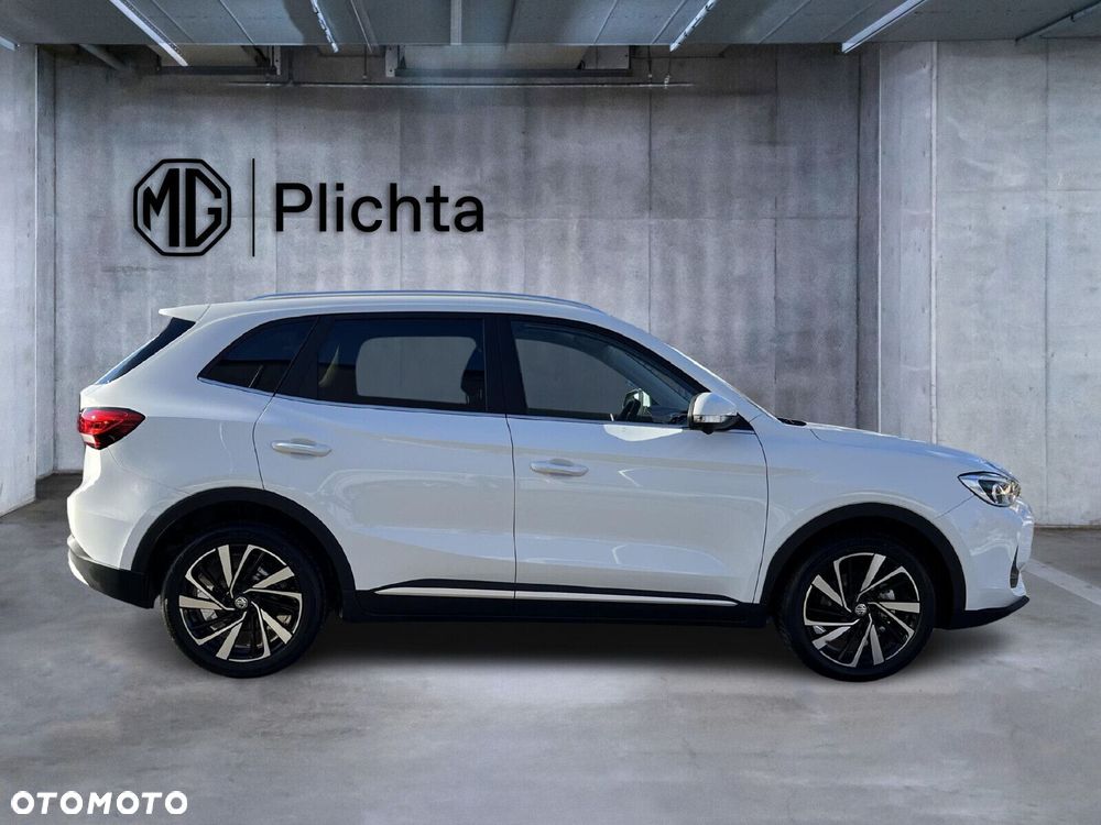 MG ZS Hybrid+ - 6
