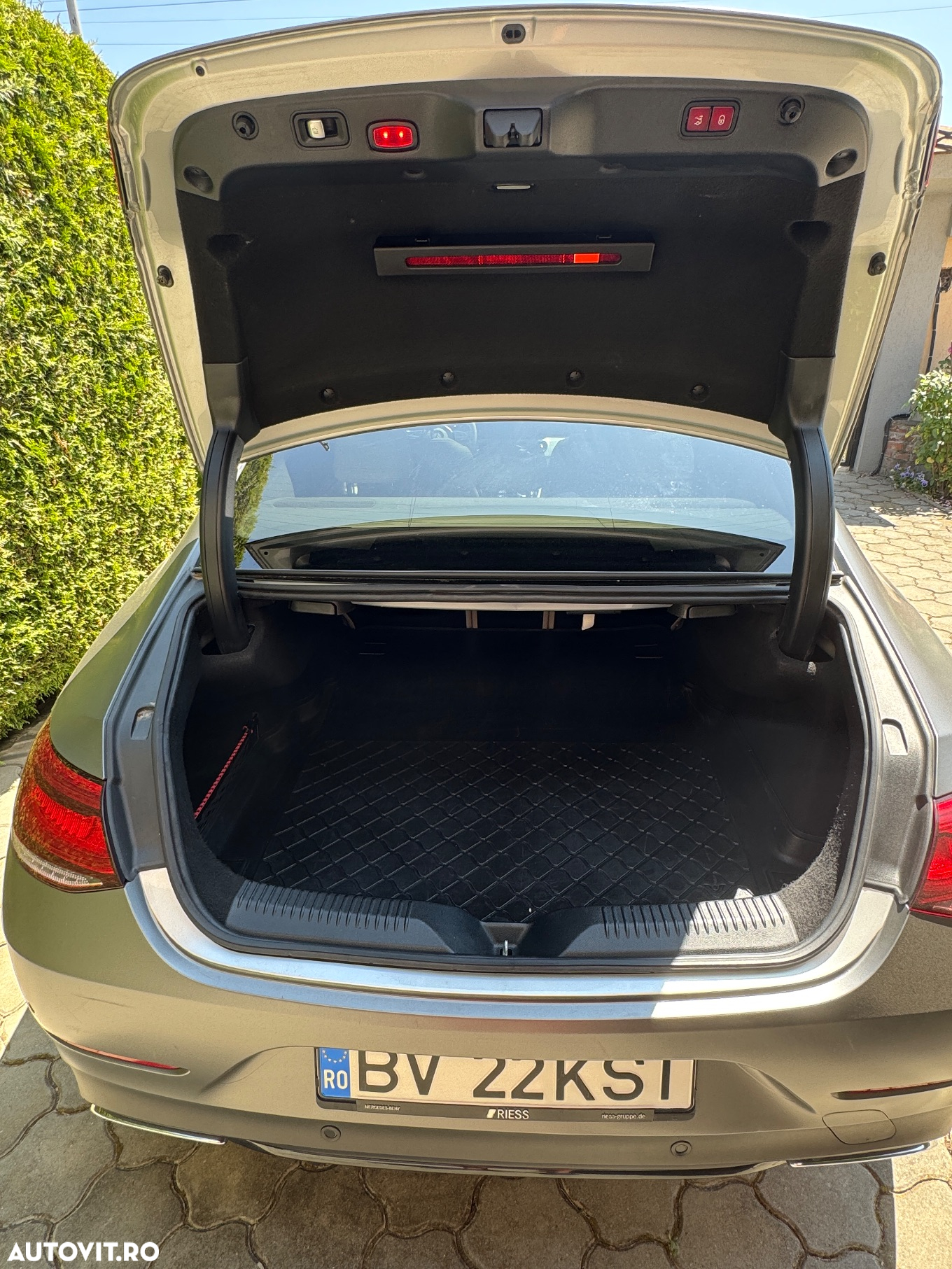 Mercedes-Benz CLS 400 d 4Matic 9G-TRONIC AMG Line - 14