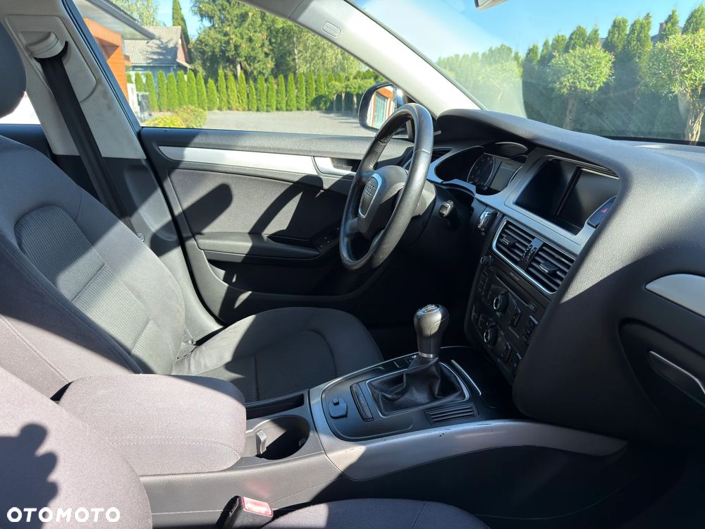 Audi A4 Limousine 2.0 TFSI Ambiente - 38
