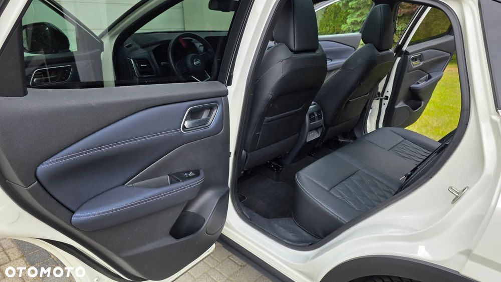 Nissan Qashqai 1.3 DIG-T MHEV Tekna+ Xtronic - 8
