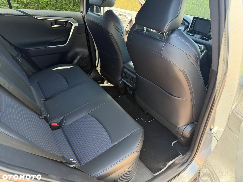 Toyota RAV4 2.5 Hybrid Selection 4x4 - 8