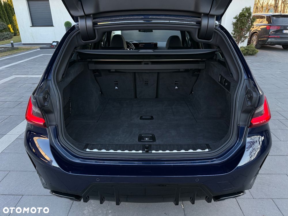 BMW Seria 3 M340i xDrive - 36