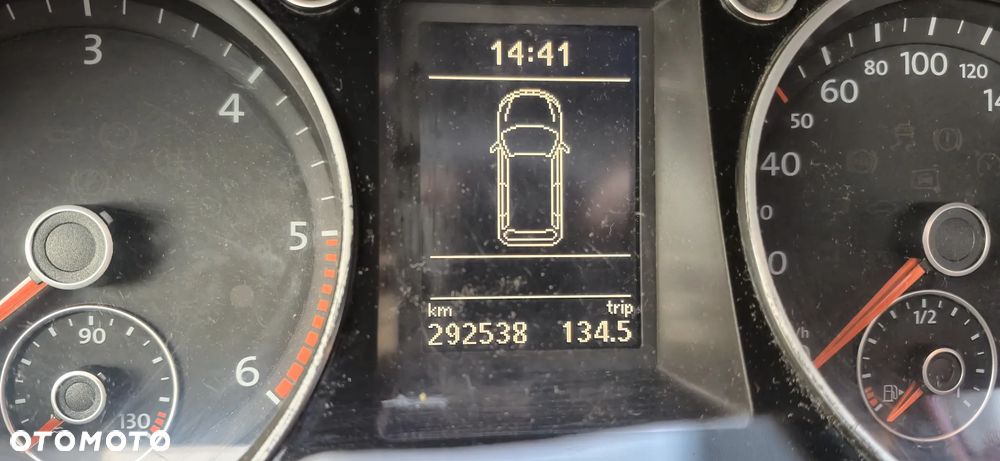 Volkswagen Passat 2.0 TDI BlueMotion Technology Trendline - 19