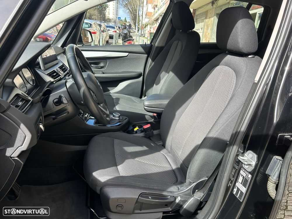 BMW 216 Gran Tourer i 7L Line Sport - 10