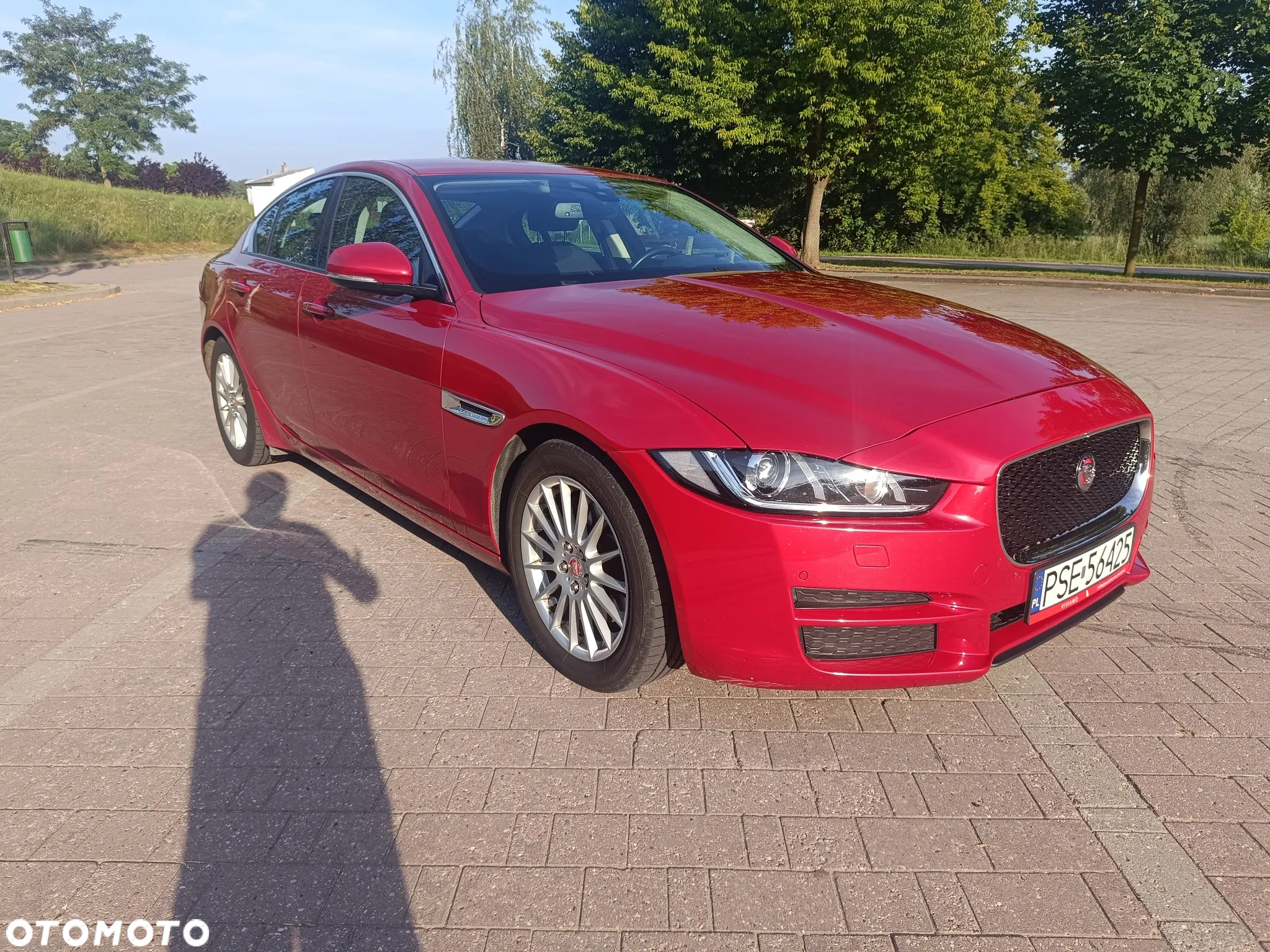 Jaguar XE 2.0 D Pure - 3