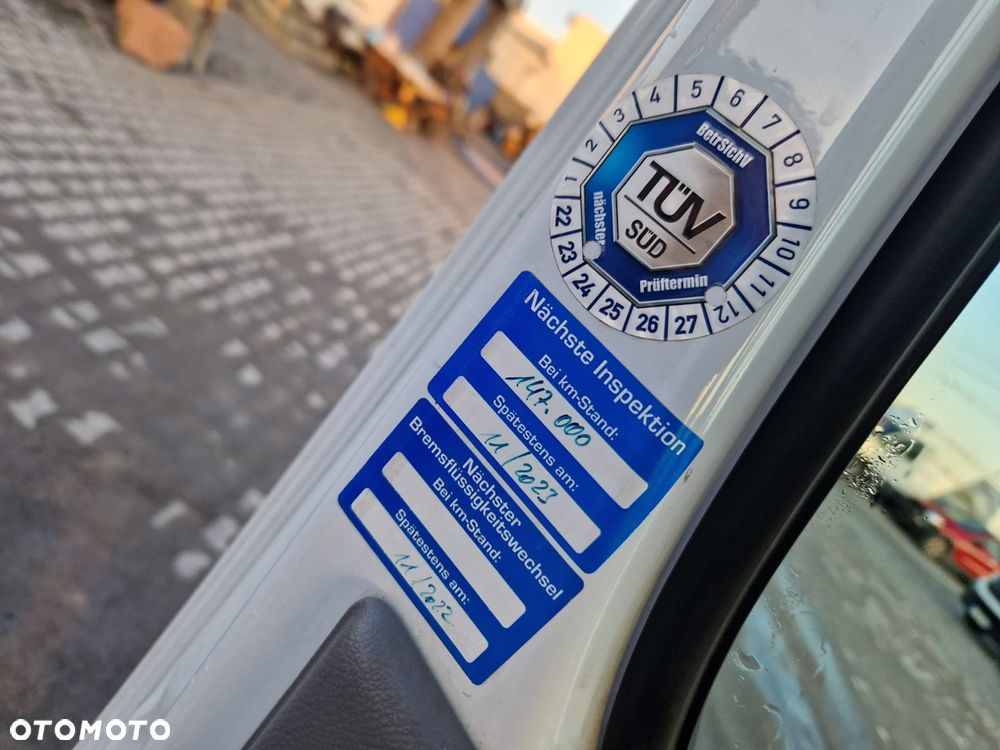 Mercedes-Benz 516 - 14