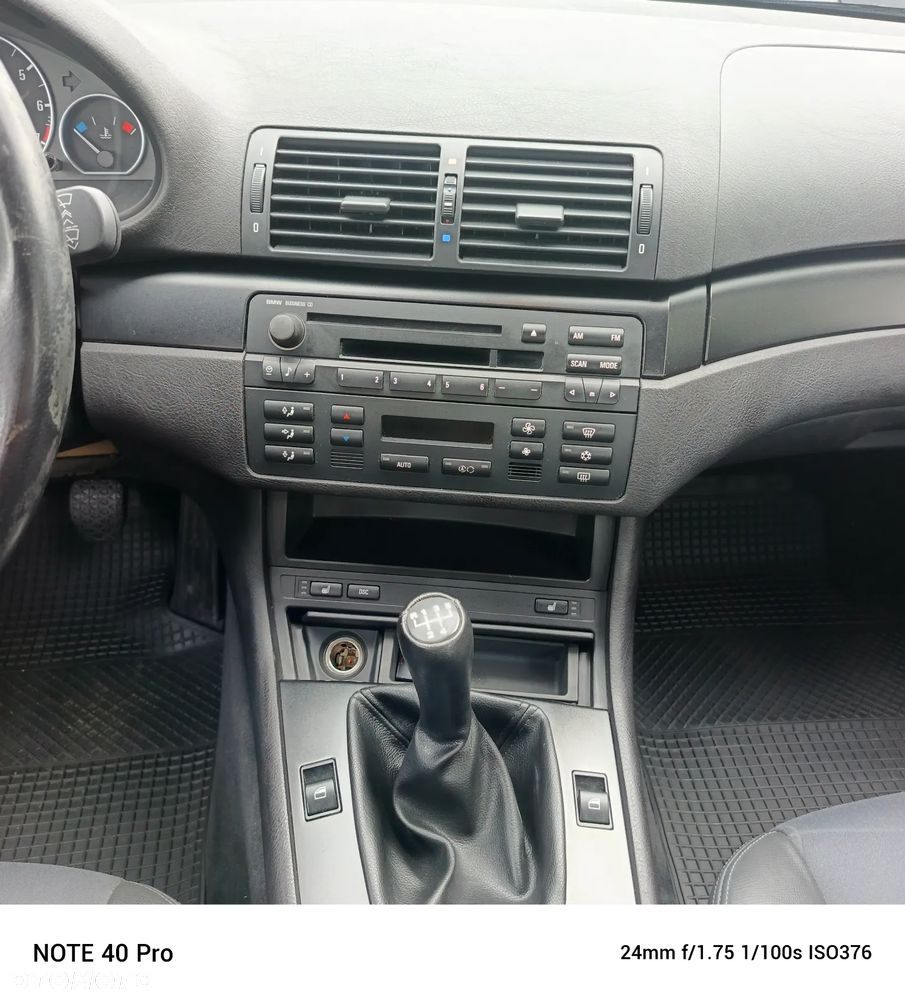 BMW Seria 3 316i - 12
