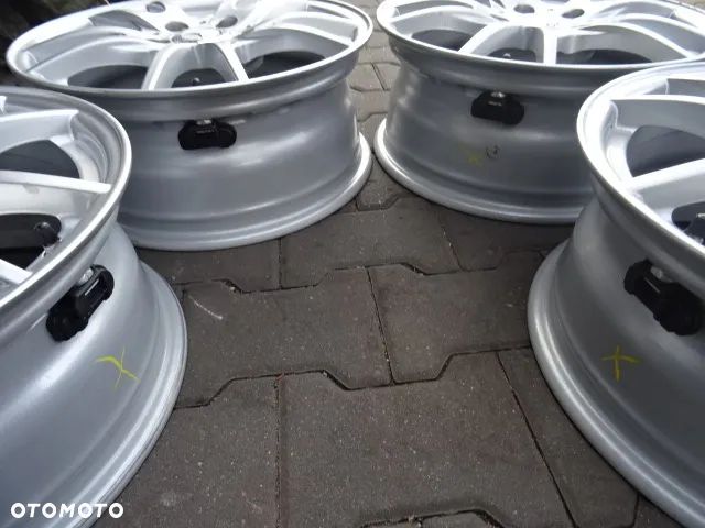 5x112x66,6 6,5Jx16 ET40 Meredes A / B CLA Class z czujnikami ciśnienia - 8