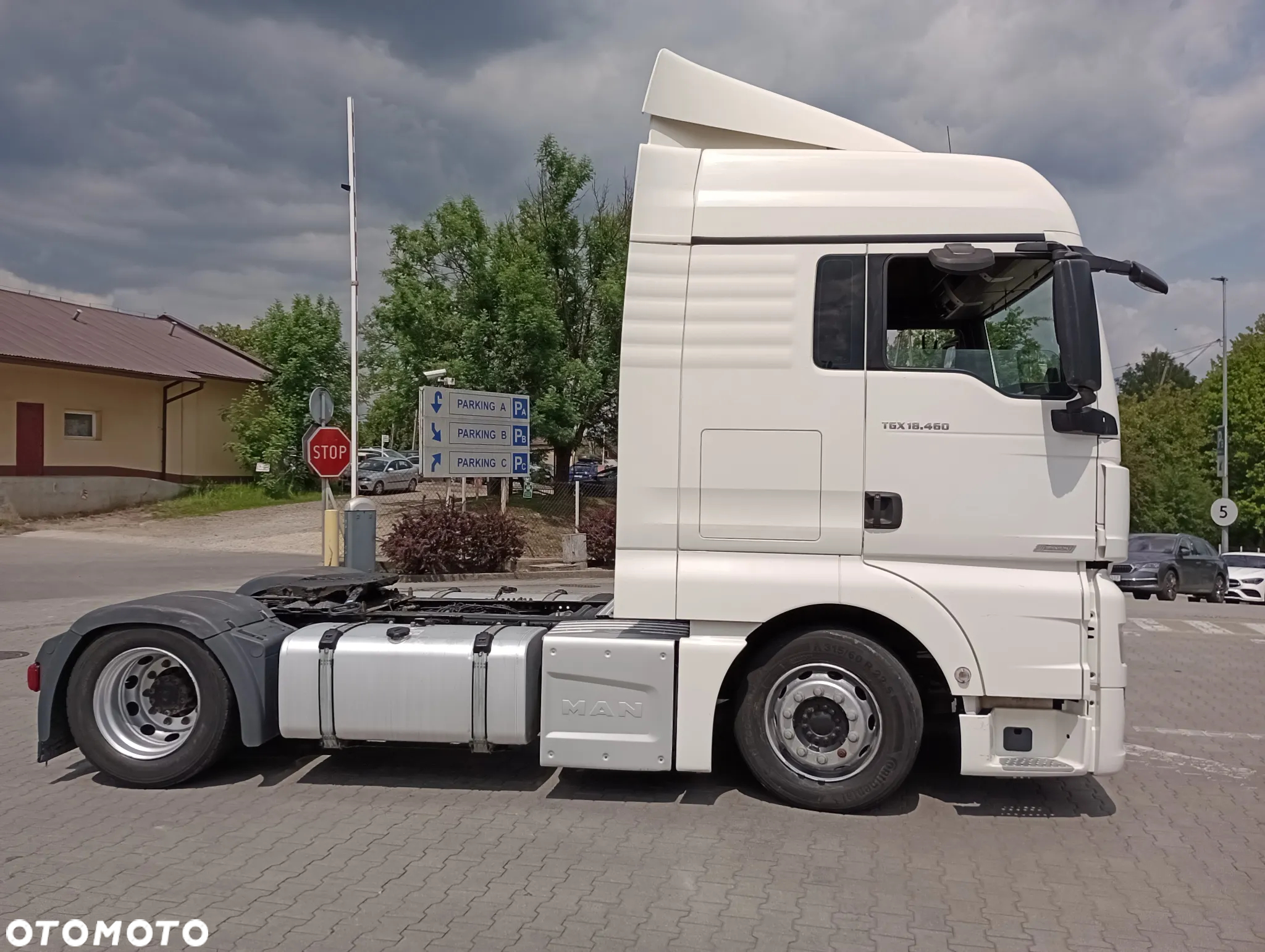MAN TGX 18.460 MEGA - 4