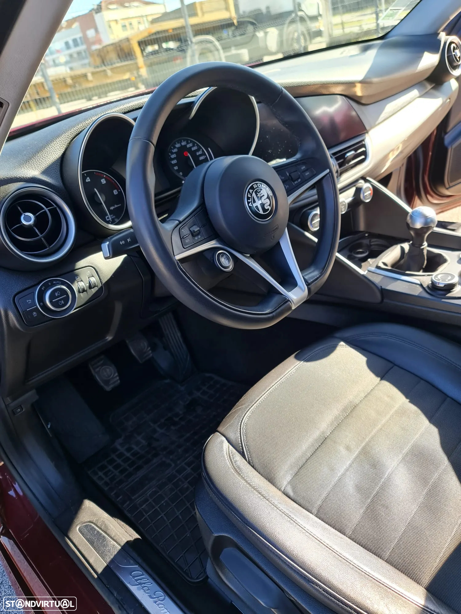 Alfa Romeo Giulia 2.2 D - 7