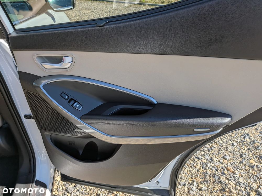 Hyundai Santa Fe 2.0 CRDi Platinum 4WD - 17