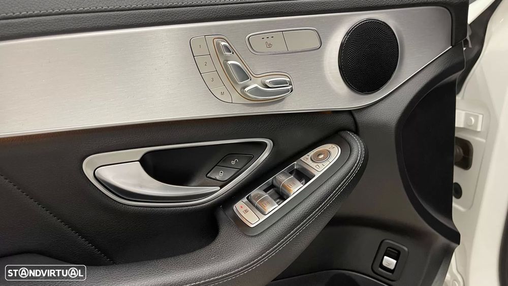 Mercedes-Benz C 43 AMG 4-Matic - 23