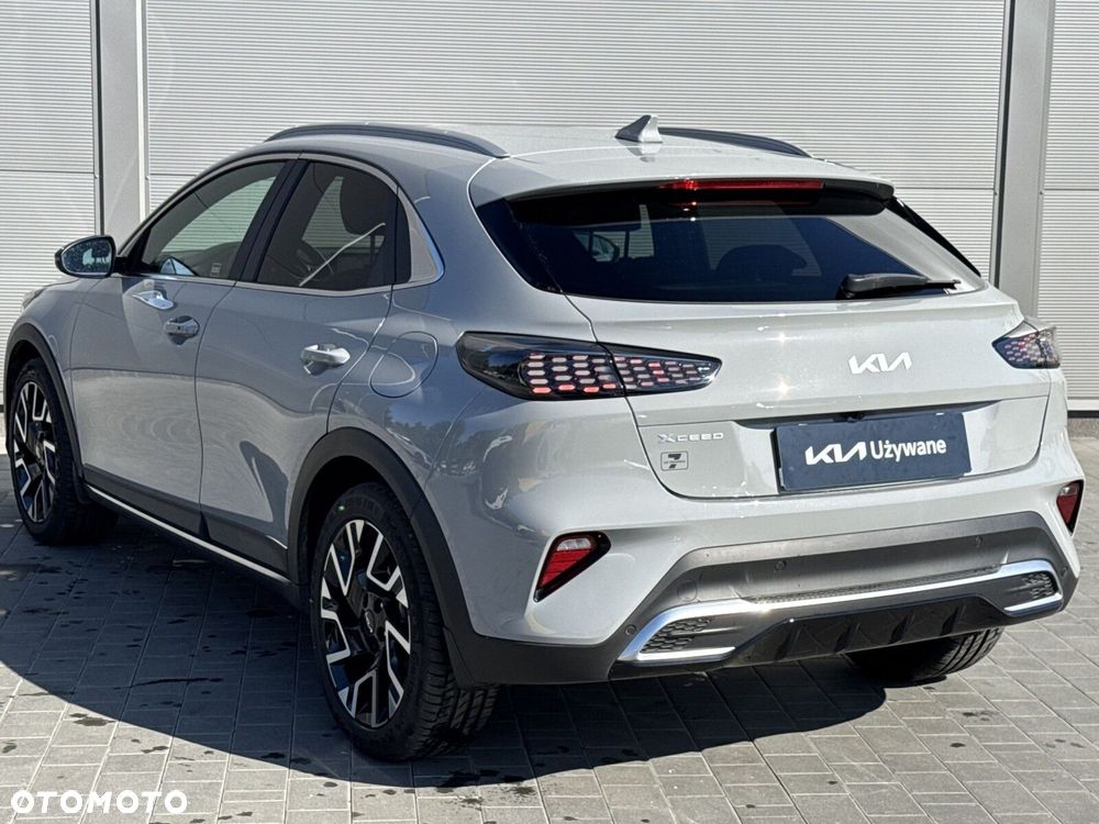 Kia XCeed 1.6 T-GDI Tribute DCT - 10