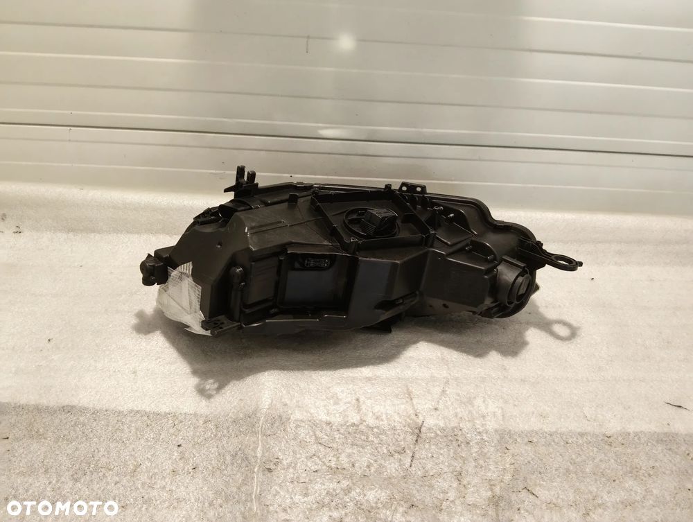 Audi A5 8W6 SM MATRIX LED PRZÓD STRONA PRAWA 8W6941036E - 4