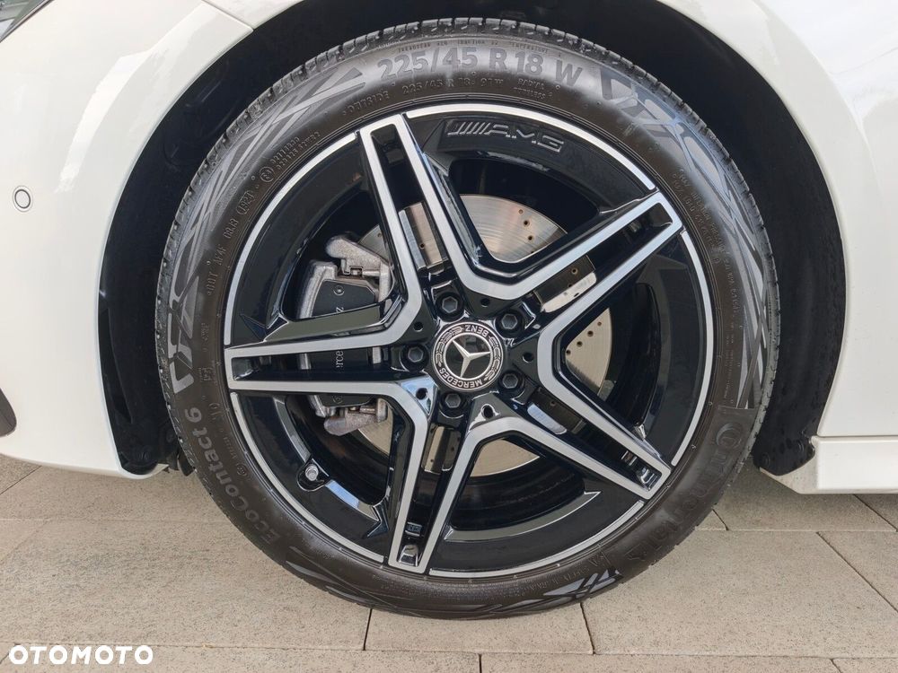 Mercedes-Benz CLA 200 mHEV AMG Line 7G-DCT - 8