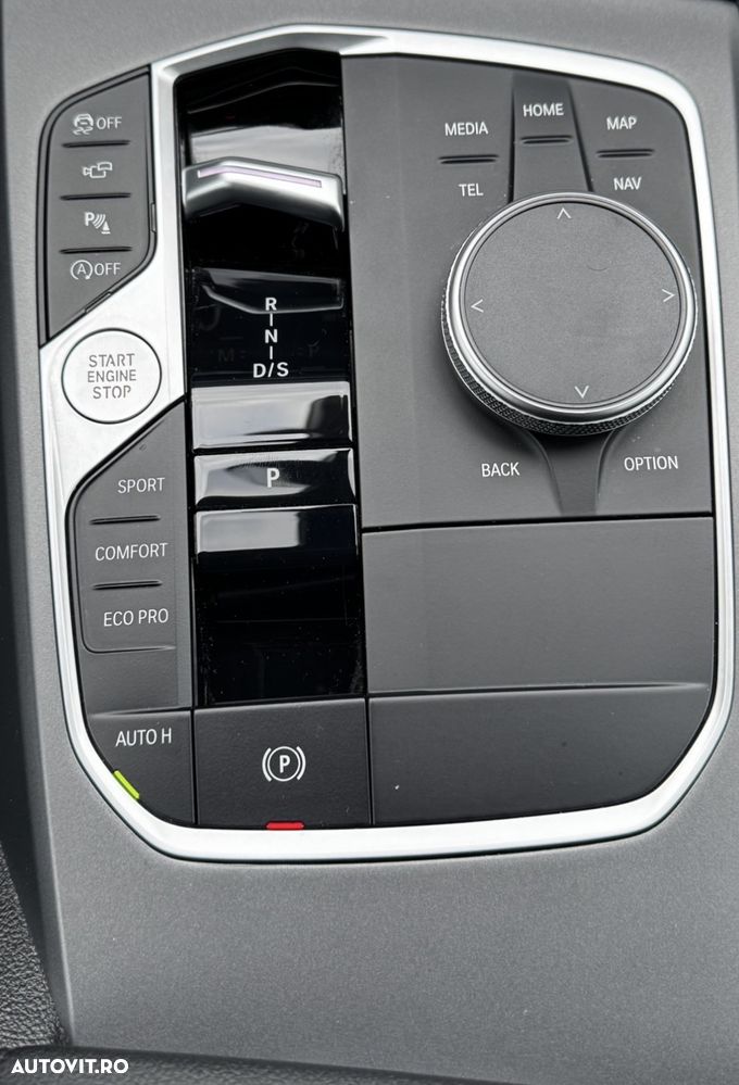 BMW Seria 3 318i Aut. - 16