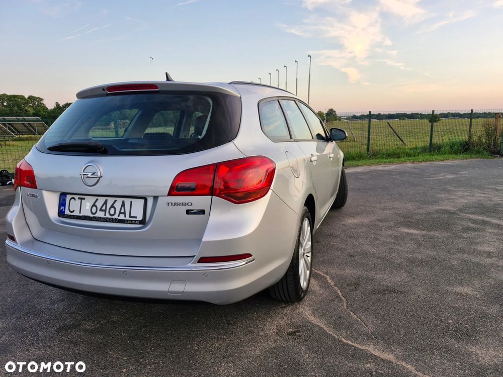 Opel Astra 1.4 T Sport EU6 - 4