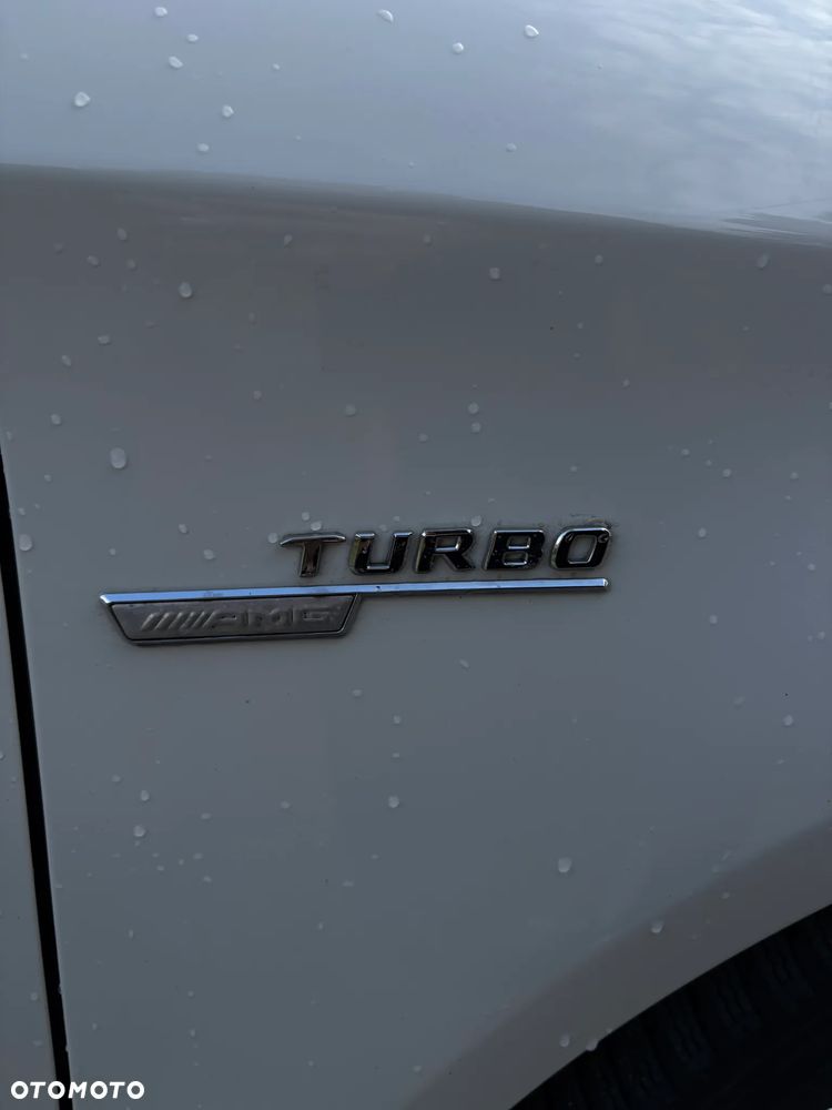 Mercedes-Benz CLA 250 4-Matic AMG Line - 5