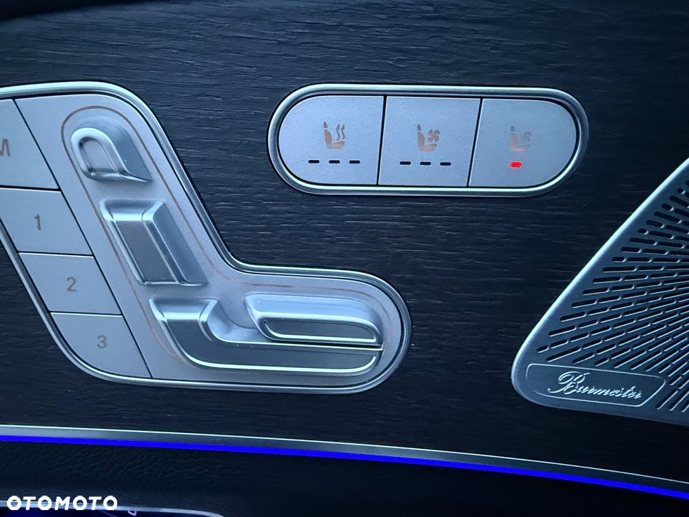 Mercedes-Benz GLS - 40