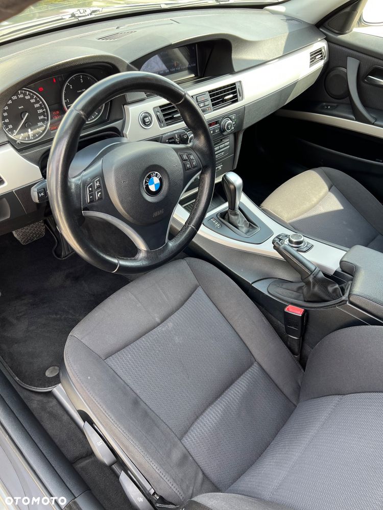 BMW Seria 3 320d DPF - 9