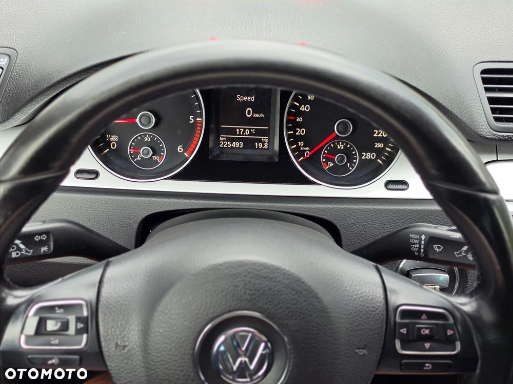Volkswagen CC - 9