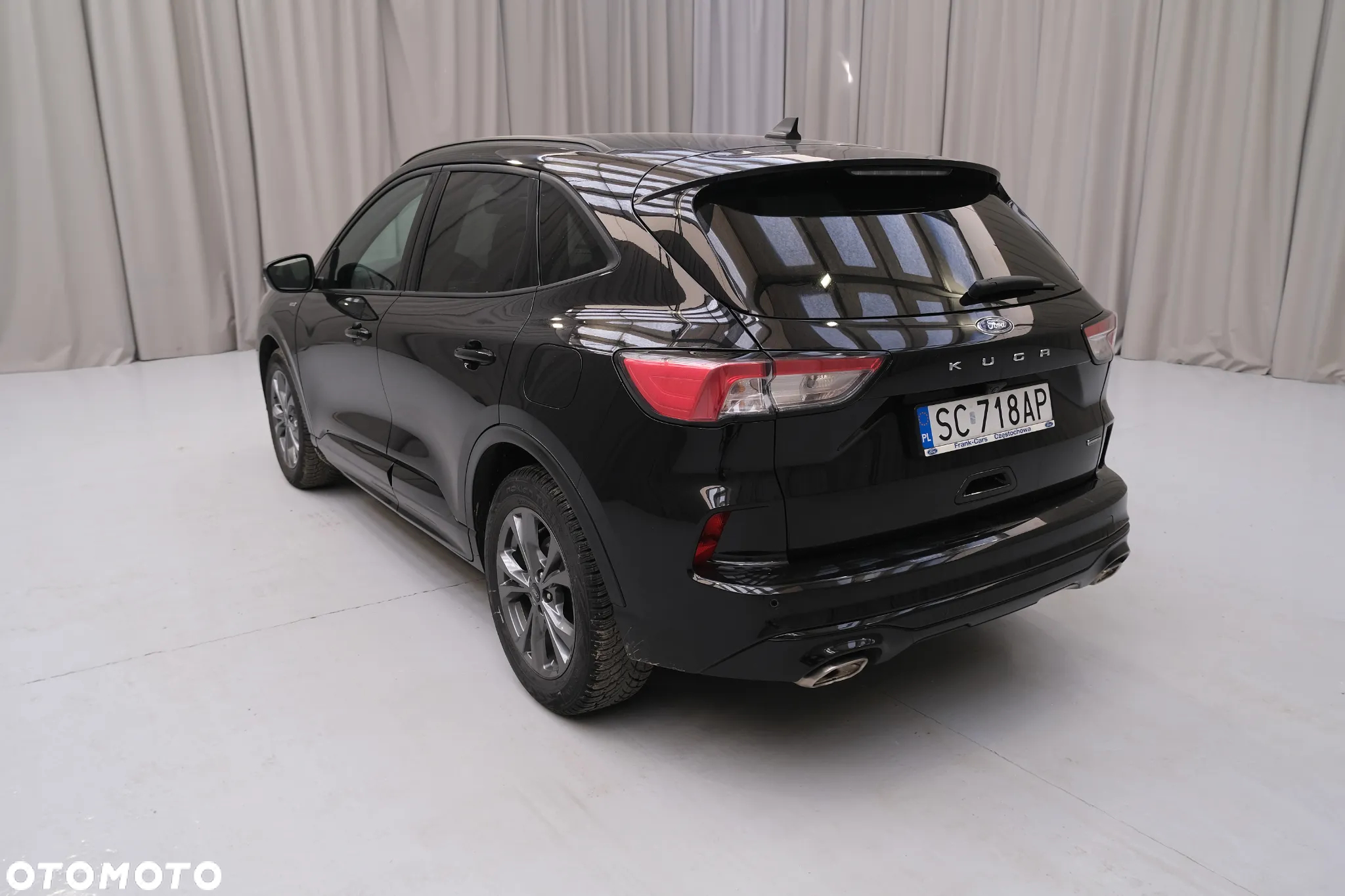 Ford Kuga - 2