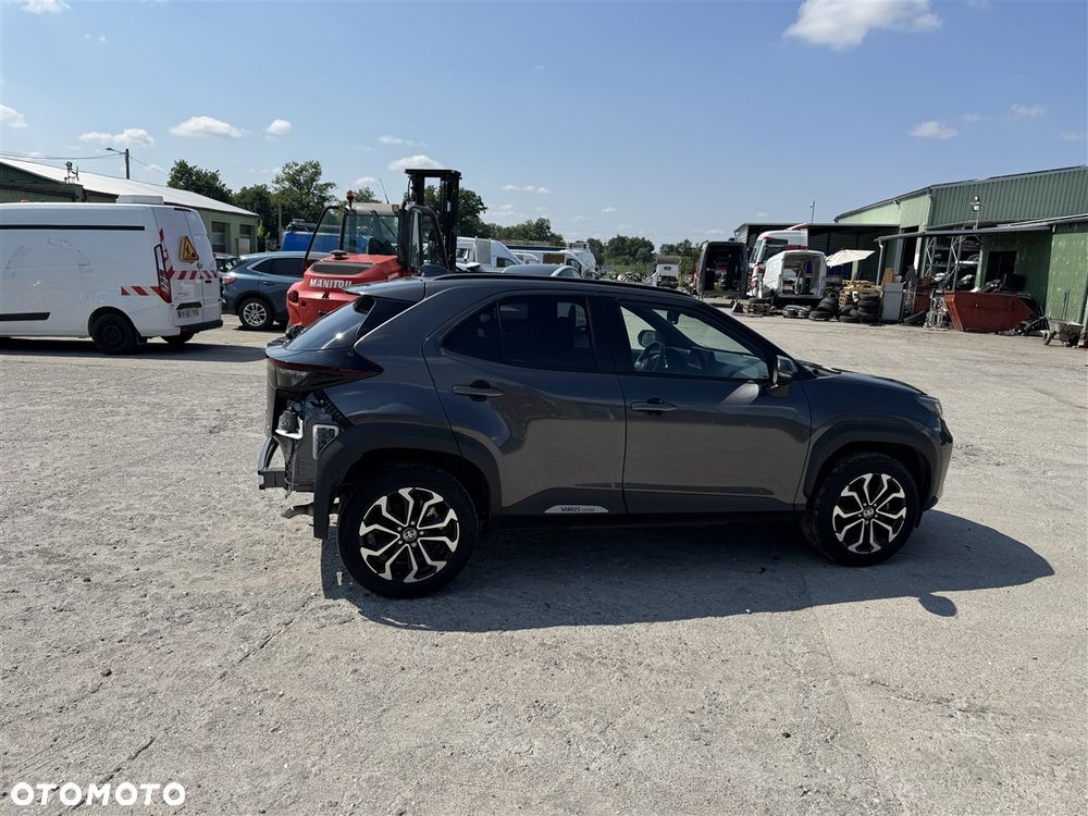 Toyota Yaris Cross - 25