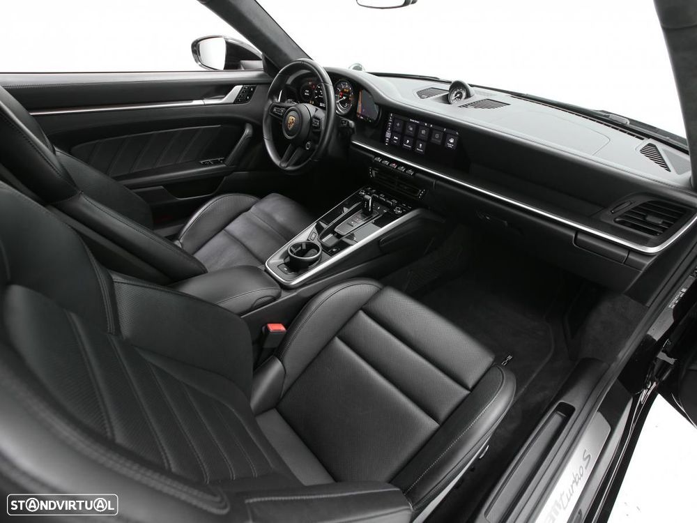 Porsche 911 (992) Turbo S PDK - 8