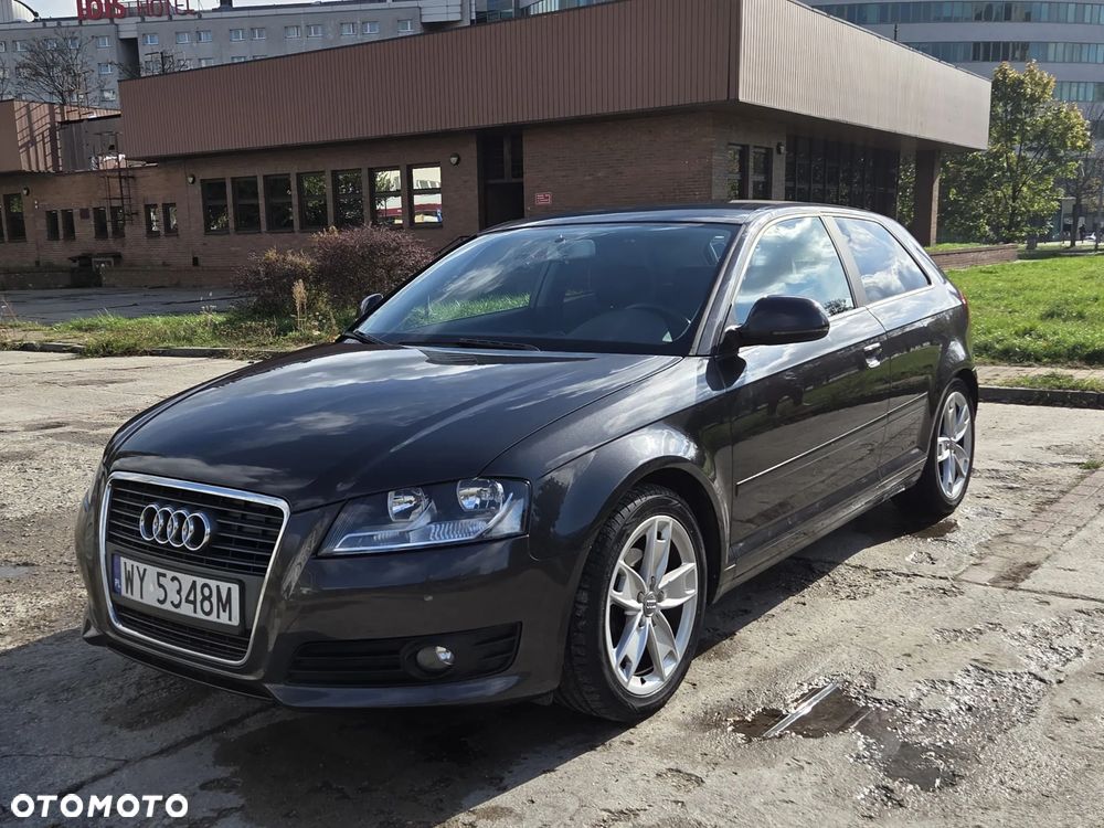 Audi A3 3-drzwiowe 1.6 TDI DPF Ambition - 2