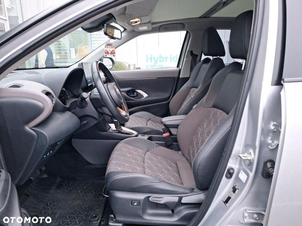 Toyota Yaris Cross - 5