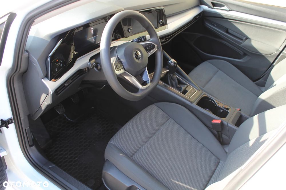 Volkswagen Golf - 14