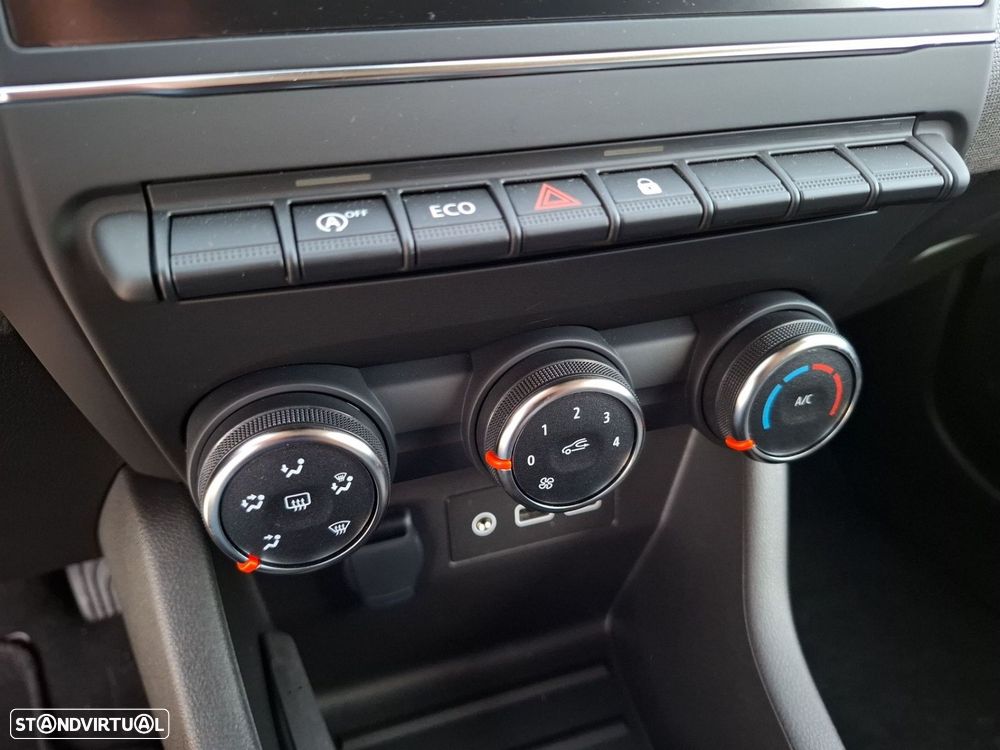 Renault Clio 1.0 TCe Evolution Bi-Fuel - 19