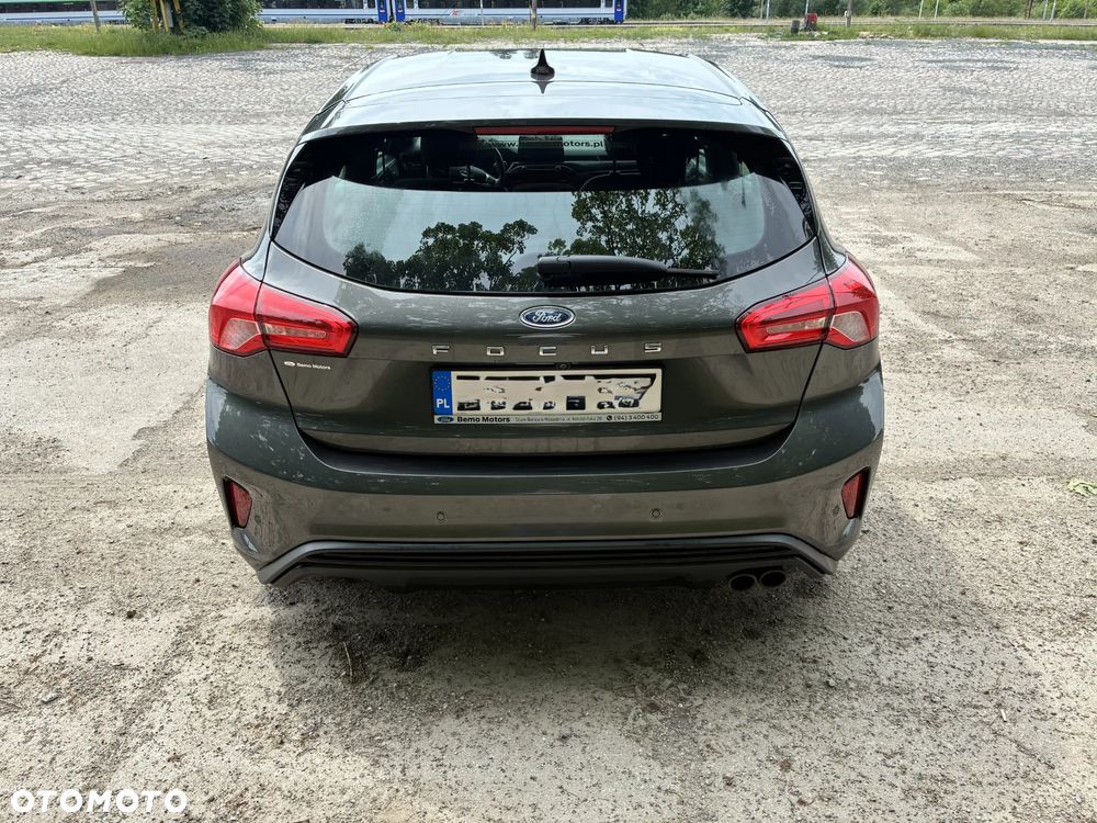 Ford Focus 1.5 EcoBoost ST-Line X - 4