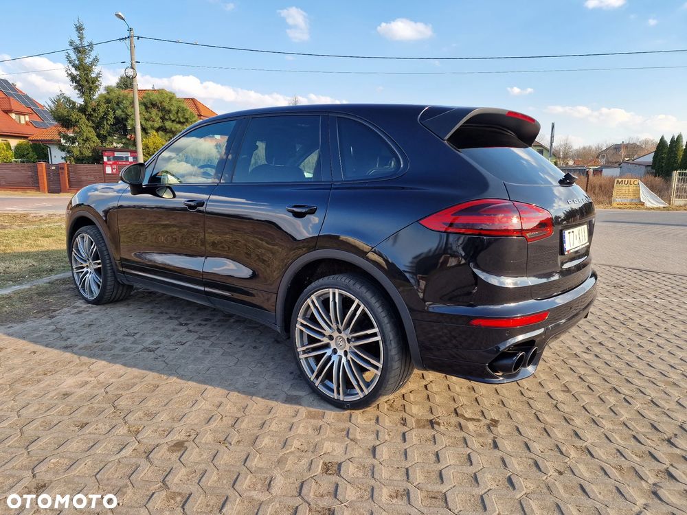Porsche Cayenne - 3