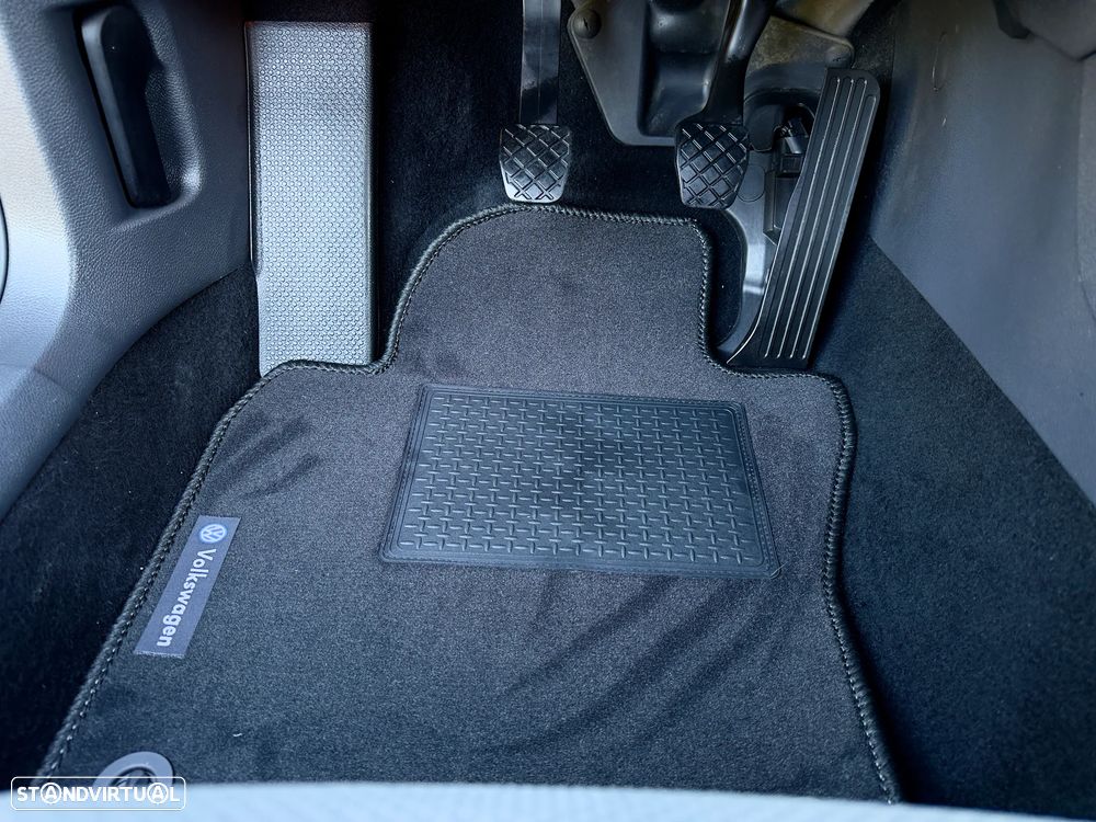 VW GOLF V 1.9 TDI R-line 2006 - 6