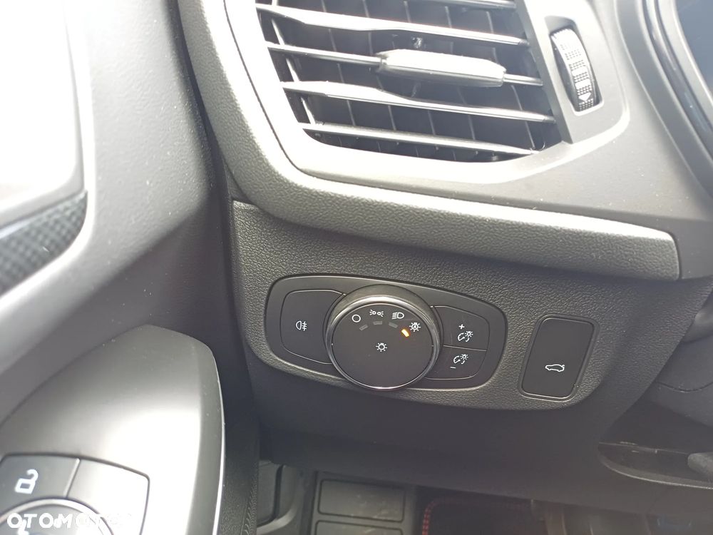 Ford Focus 2.3 EcoBoost ST X - 24