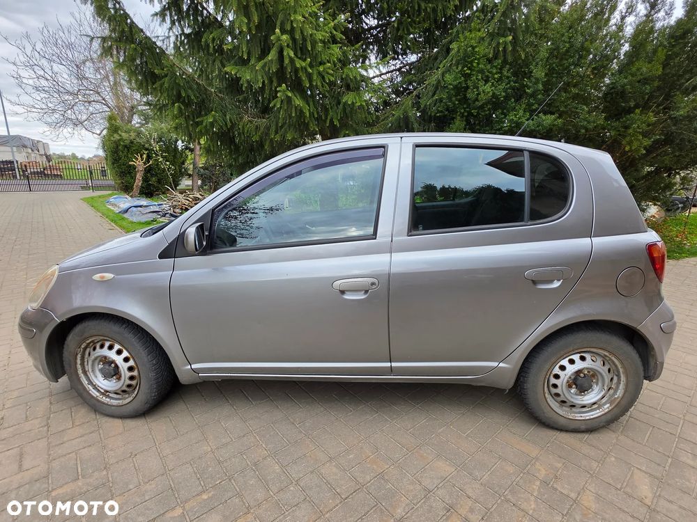 Toyota Yaris 1.4 D-4D Sol - 9