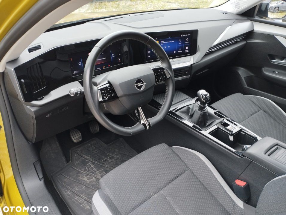 Opel Astra - 10