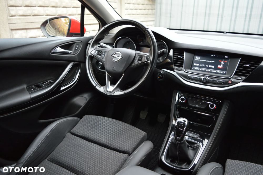 Opel Astra - 17