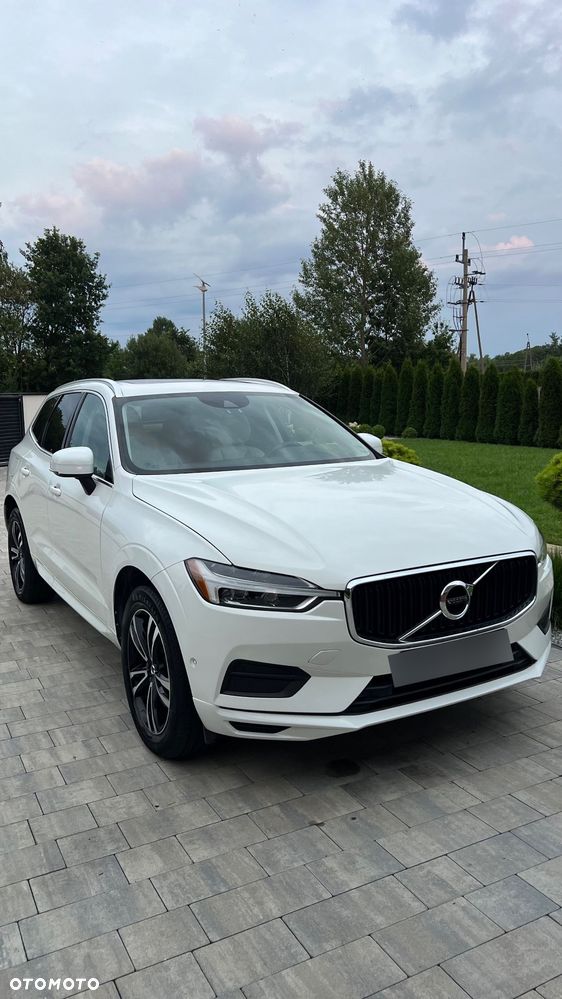 Volvo XC 60 T6 AWD Geartronic Momentum - 4