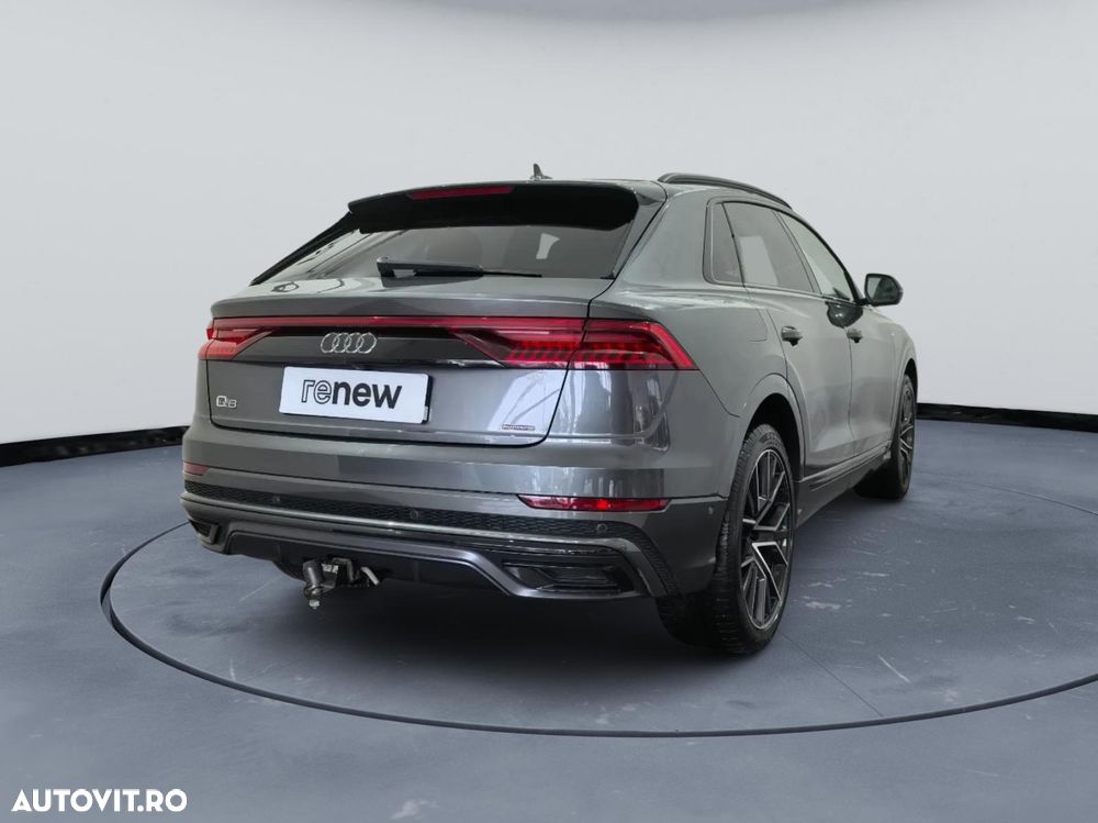 Audi Q8 - 4