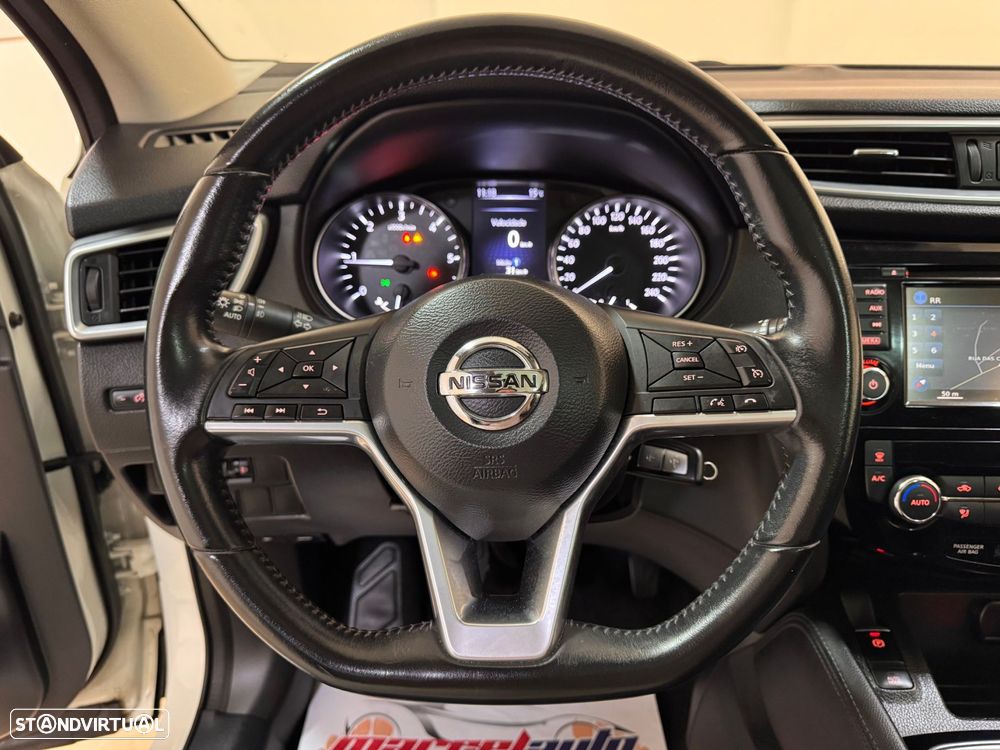 Nissan Qashqai 1.5 dCi N-Connecta - 15