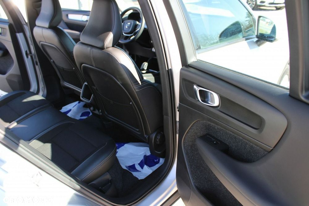 Volvo XC 40 - 27