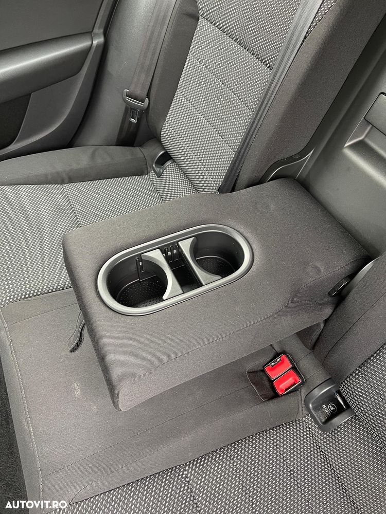 Skoda Octavia 1.6 TDI DPF Active Green tec - 17